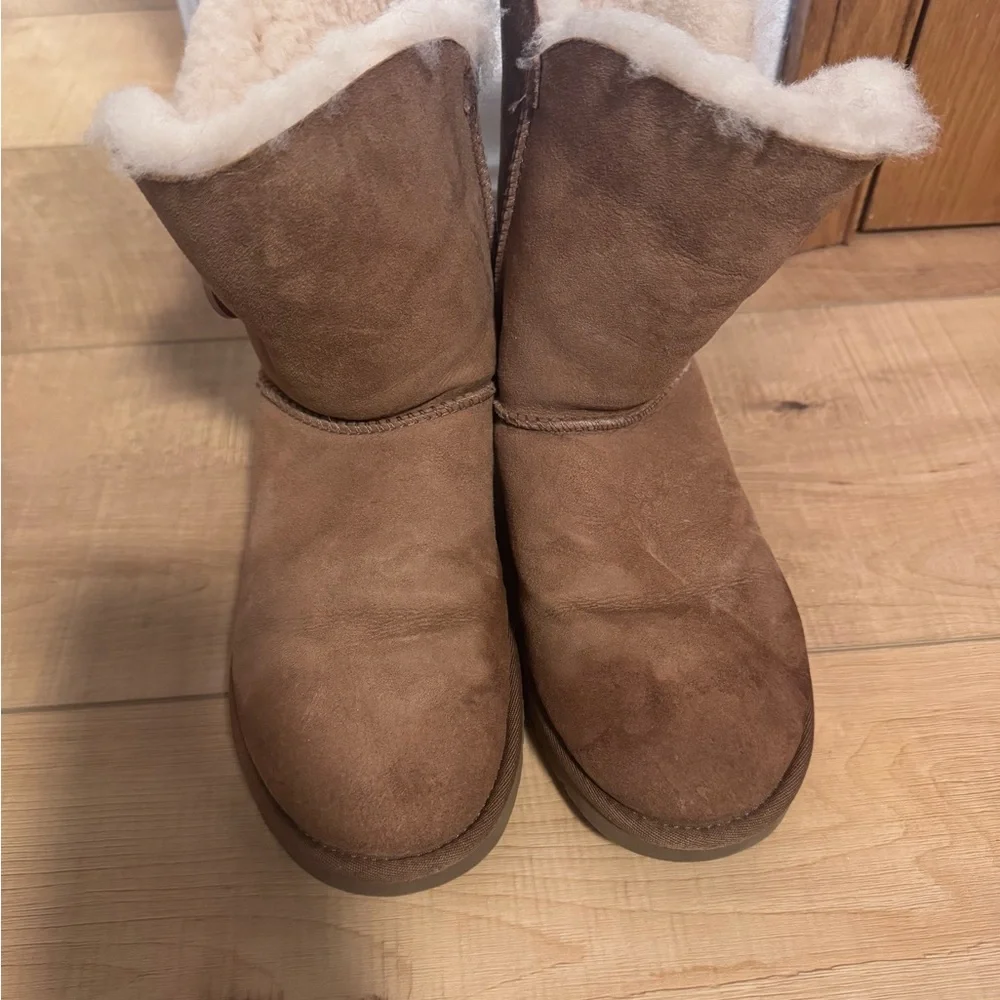 UGG Brown Shearling Winter Boots